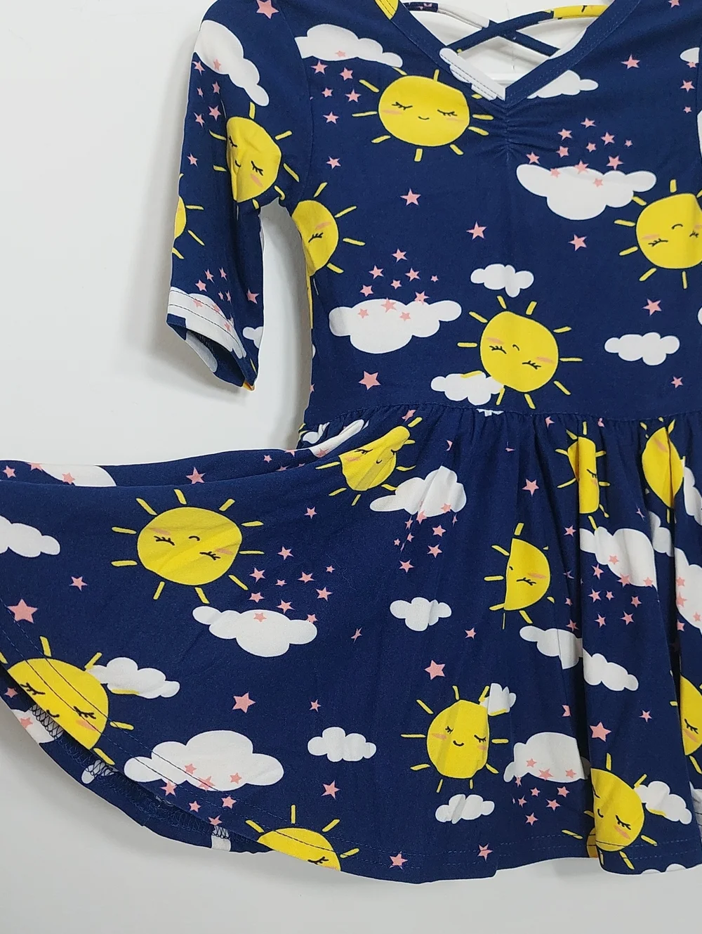 Dot Dot Smile brand new